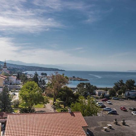 Apartment Center Crikvenica Exterior foto